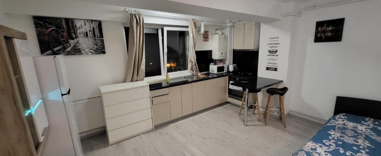 Studio 32 Bulevardul Oltenia Craiova Esterno foto